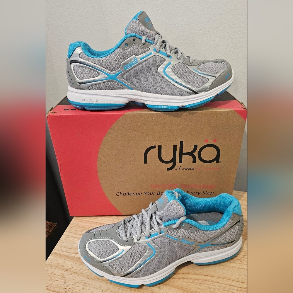 NIB Ryka Devotion Women's Athletic Shoes in Gray And Blue Size-6.5